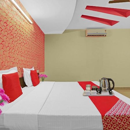 Oyo 87701 Lucky Farm Hotel Shahpur  Ngoại thất bức ảnh